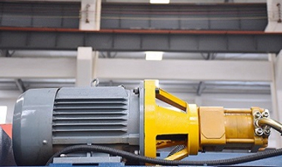 100t Cnc Metal Bending Machines, 3200 Mm Cnc Sheet Press Brake With E21 100 t Cnc metāla liekšanas mašīnas, 3200 mm CNC lokšņu presēšanas bremzes ar E21