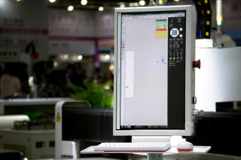 1500*3000mm 500w Racuys Or Ipg Fiber Laser Cutting Machine 1500*3000mm 500w Racuys vai Ipg šķiedras lāzergriešanas mašīna