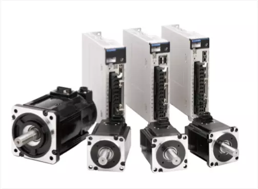 1500*3000mm 500w Racuys Or Ipg Fiber Laser Cutting Machine 1500*3000mm 500w Racuys vai Ipg šķiedras lāzergriešanas mašīna