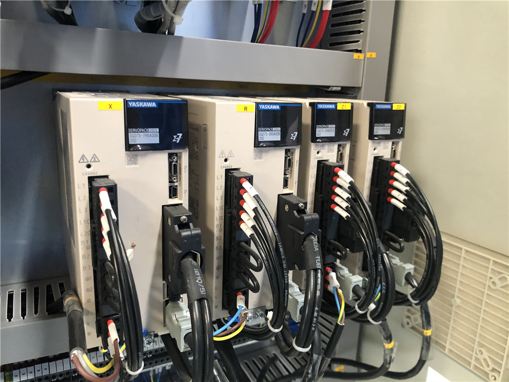 3+1 Axis Cnc Hydraulic Press Brake With Esa System 3+1 ass Cnc hidrauliskā presēšanas bremze ar ESA sistēmu