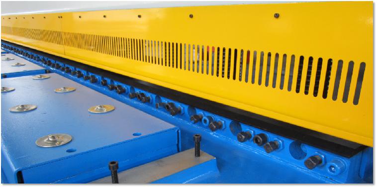 4mm Oem Qc11y-8x3200 Nc Hydraulic Guillotine Guillotine Shearing Machine 4 mm Oem Qc11y-8x3200 Nc hidrauliskā giljotīnas giljotīnas griešanas mašīna