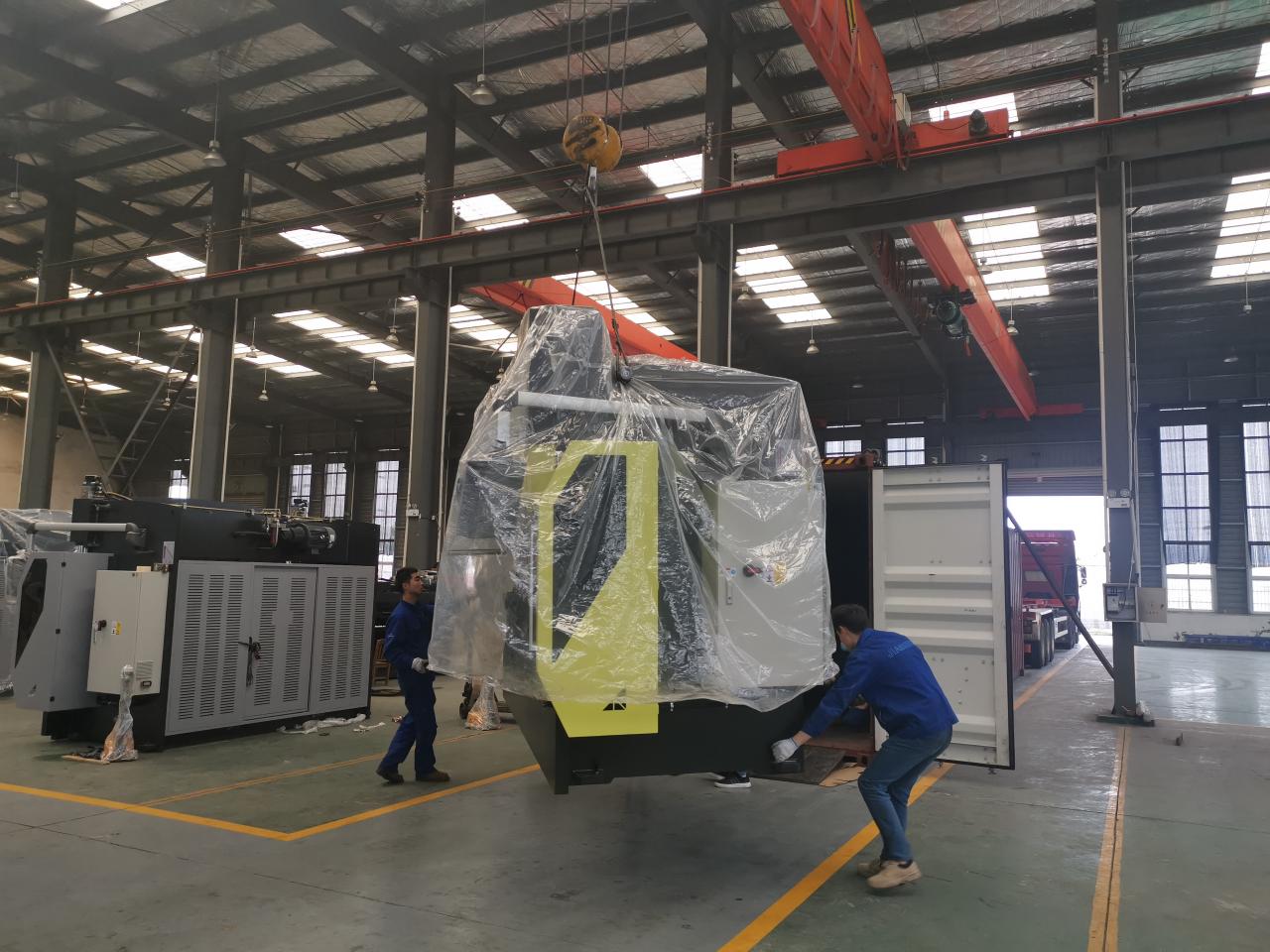 6mm*3200 Hydraulic Steel Plate Cutting Machinery Steel Plate Shearing Machine 6mm * 3200 hidrauliskās tērauda plākšņu griešanas mašīnas Tērauda plākšņu griešanas mašīna