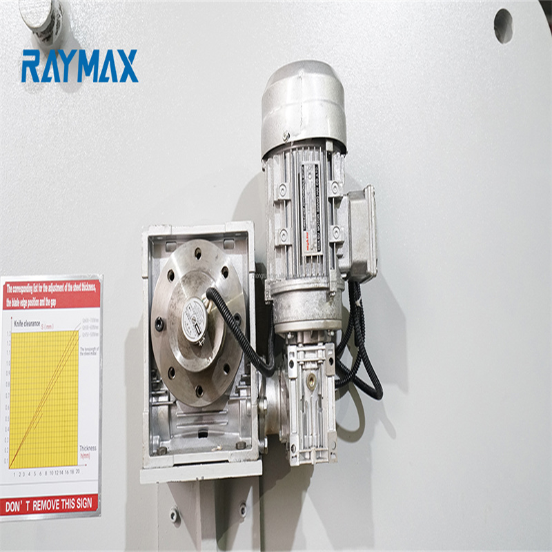 CNC hidrauliskā metāla nerūsējošā tērauda alumīnija giljotīnas griešanas griešanas mašīna