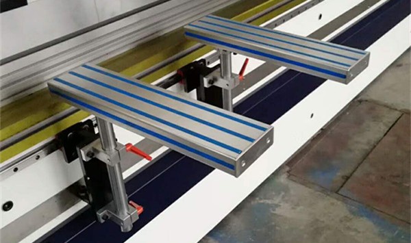 Ce Certificate New Cnc Hydraulic Bending Machine Press Brake Machine Price With Delem Da41 Da52s Da58t Da66t Ce sertifikāts jauna CNC hidrauliskā liekšanas mašīna Preses bremžu mašīna cena ar Delem Da41 Da52s Da58t Da66t