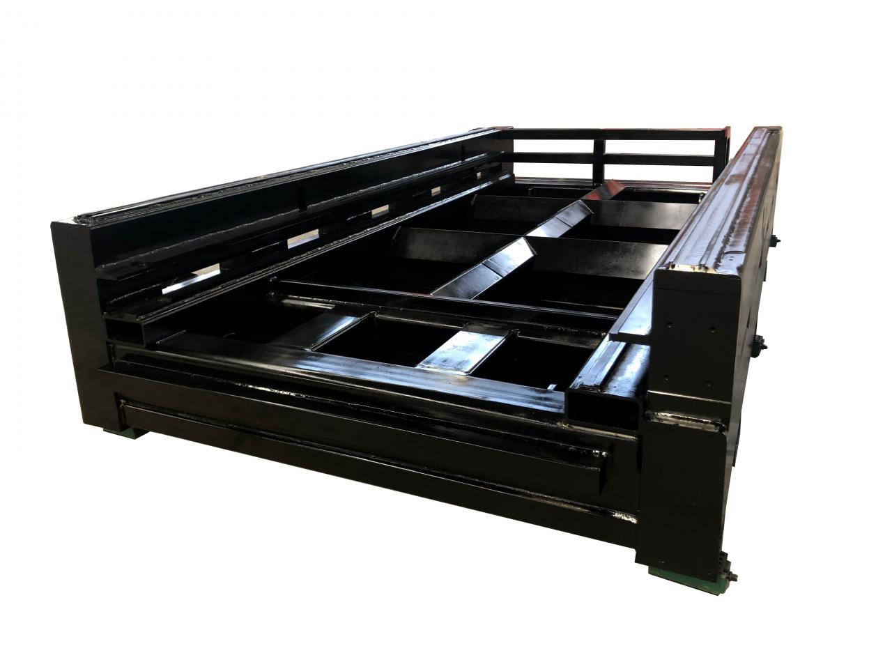 China Industrial Metal Aluminum 1kw 2kw Sheet Metal Fiber Laser Cutting Machine Ķīnas rūpnieciskā metāla alumīnija 1kw 2kw lokšņu metāla šķiedras lāzergriešanas mašīna