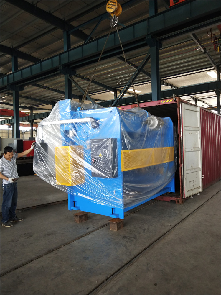 China Metal Hydraulic Press Brake Machine With Reasonable Price Ķīnas metāla hidrauliskā presēšanas bremžu iekārta par saprātīgu cenu