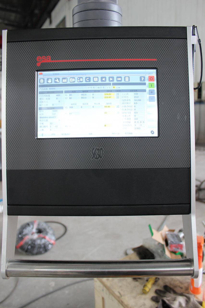 Cnc metāla presēšanas bremžu mašīna