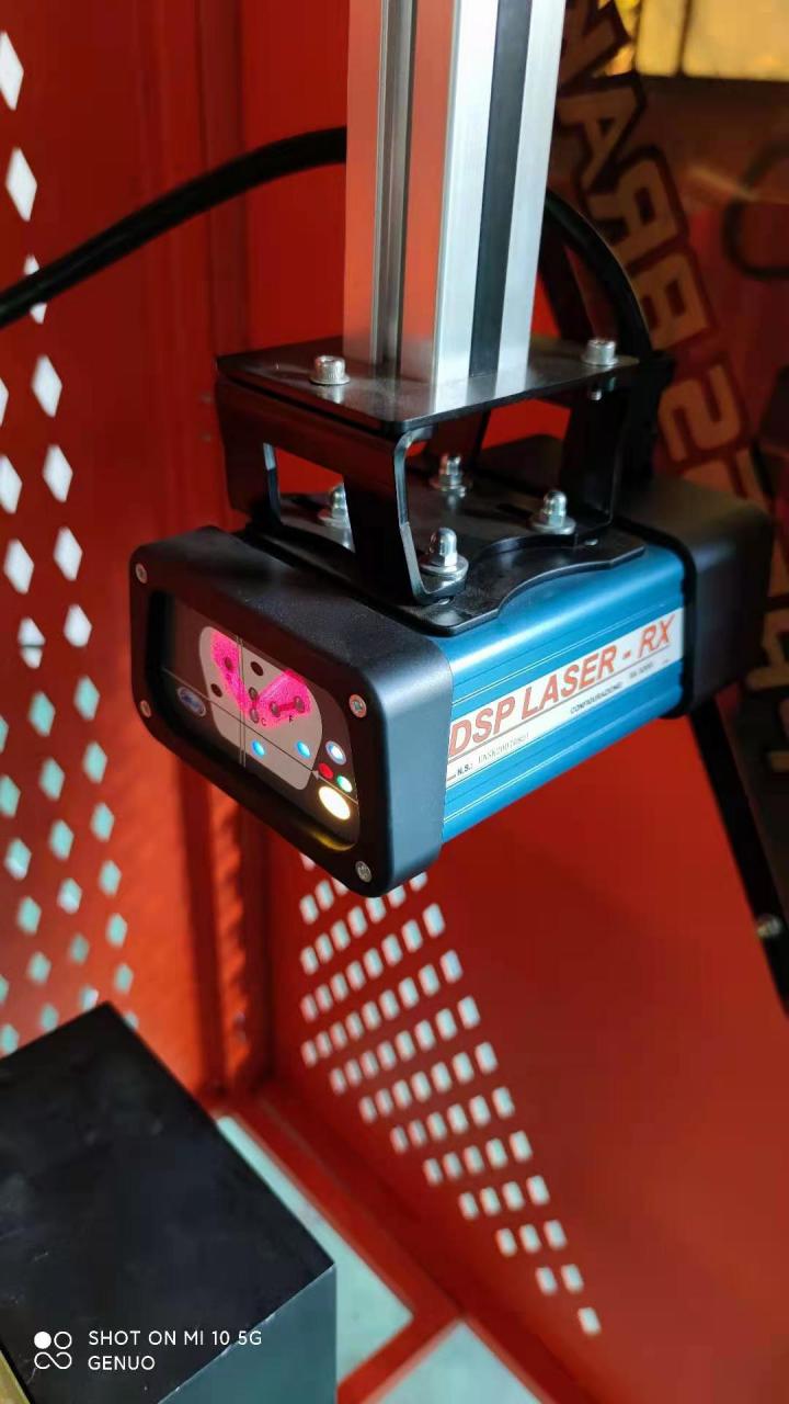 Da-66t Controller Cnc Hydraulic Press Brake Price With 3d Touch Screen System Da-66t Controller Cnc hidrauliskā presēšanas bremžu cena ar 3d skārienekrāna sistēmu