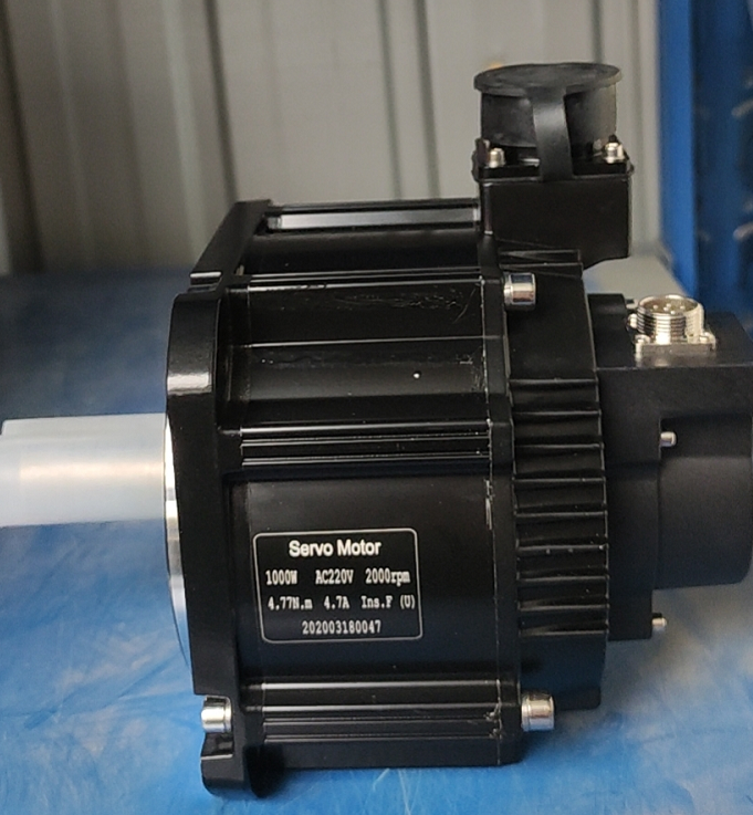 High Precision Fiber Laser Cutting Metal Stainless Steel Carbon 2000w Augstas precizitātes šķiedru lāzergriešanas metāla nerūsējošā tērauda ogleklis 2000w