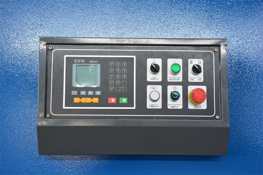 Hydraulic Pendulum Shearing Machine Cnc Automatic Guillotine Shearing Machine Hidrauliskā svārsta griešanas mašīna CNC automātiskā giljotīnas griešanas mašīna