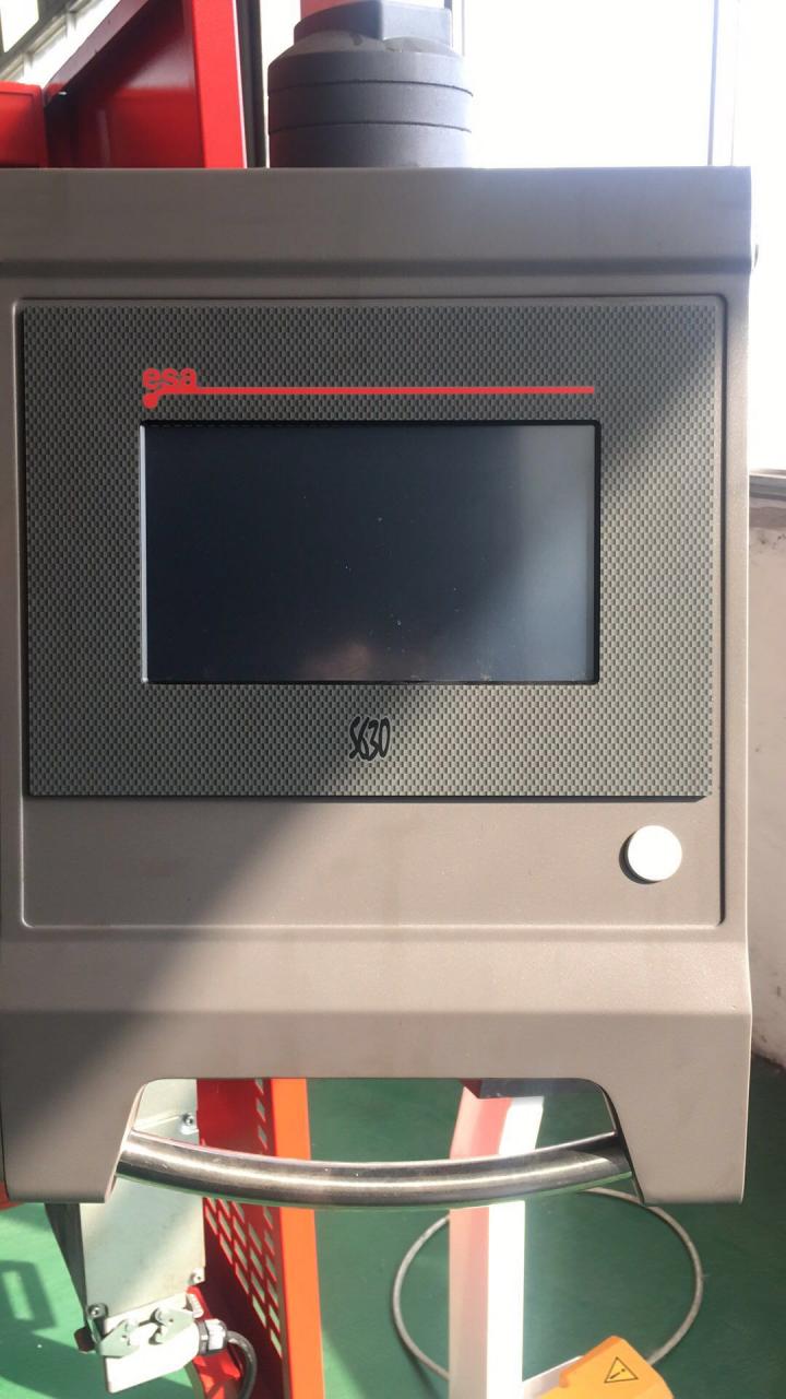 Hydraulic Stainless Steel Wc67y/k-300/6000 Mould Crowning Press Brake Hidrauliskā nerūsējošā tērauda Wc67y/k-300/6000 veidņu kronēšanas presēšanas bremze