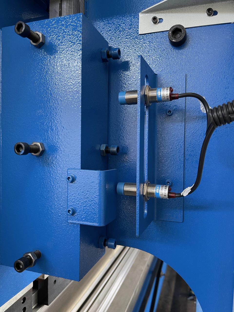 Wc67k-400T Cnc Plc manuālā lokšņu liekšanas mašīna hidrauliskā Nc presēšanas bremžu mašīna