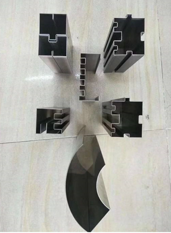 Wc67yk 80 100 160 200 Ton 3200mm E21 Nc Sheet Metal Oil Hydraulic Press Brake Price Wc67yk 80 100 160 200 tonnas 3200 mm E21 Nc lokšņu metāla eļļa hidrauliskās preses bremzes cena